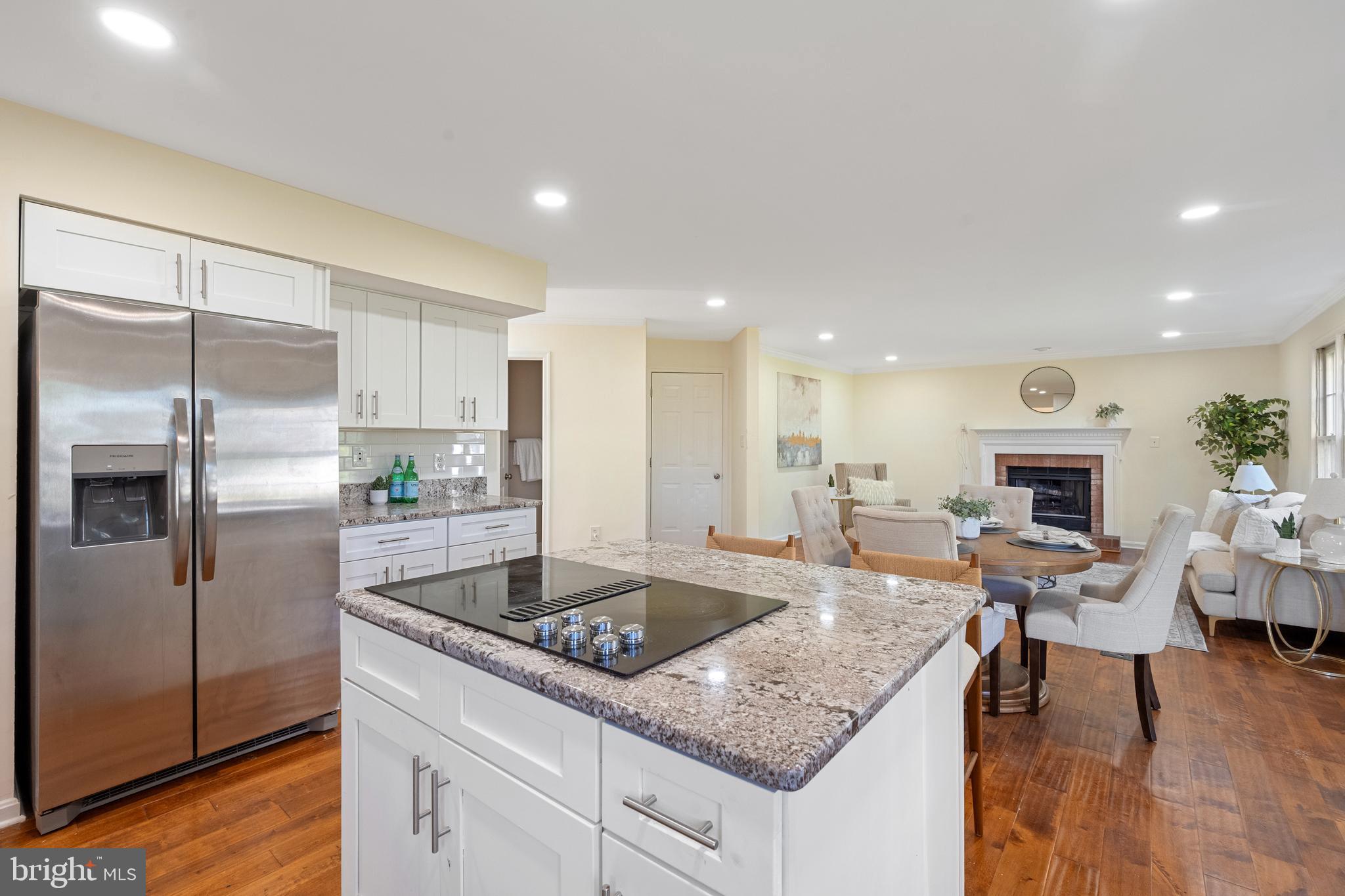 14216 HARTWOOD COURT