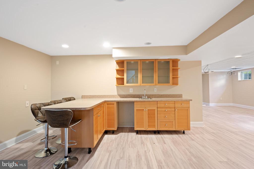 14216 HARTWOOD COURT