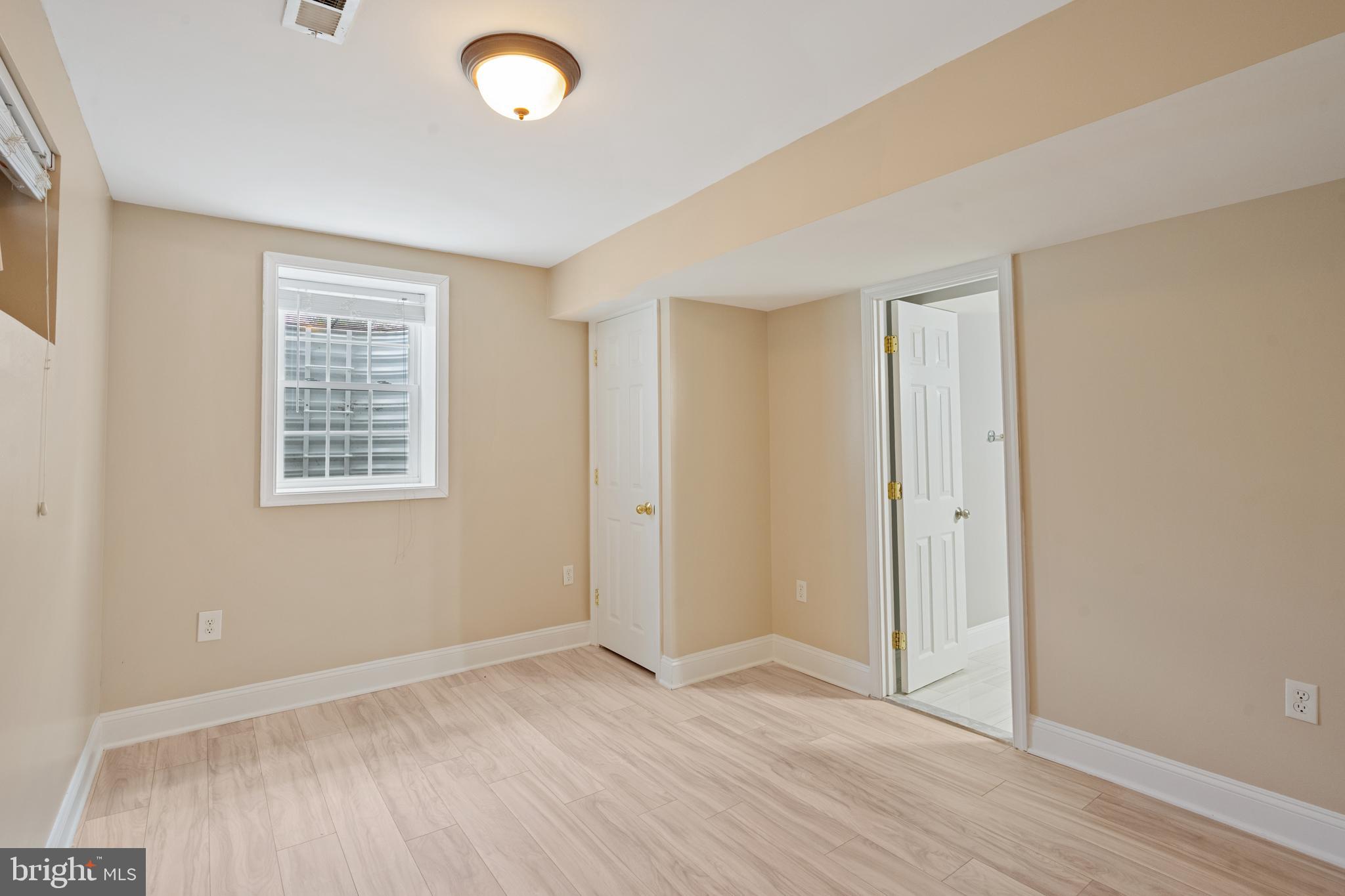 14216 HARTWOOD COURT