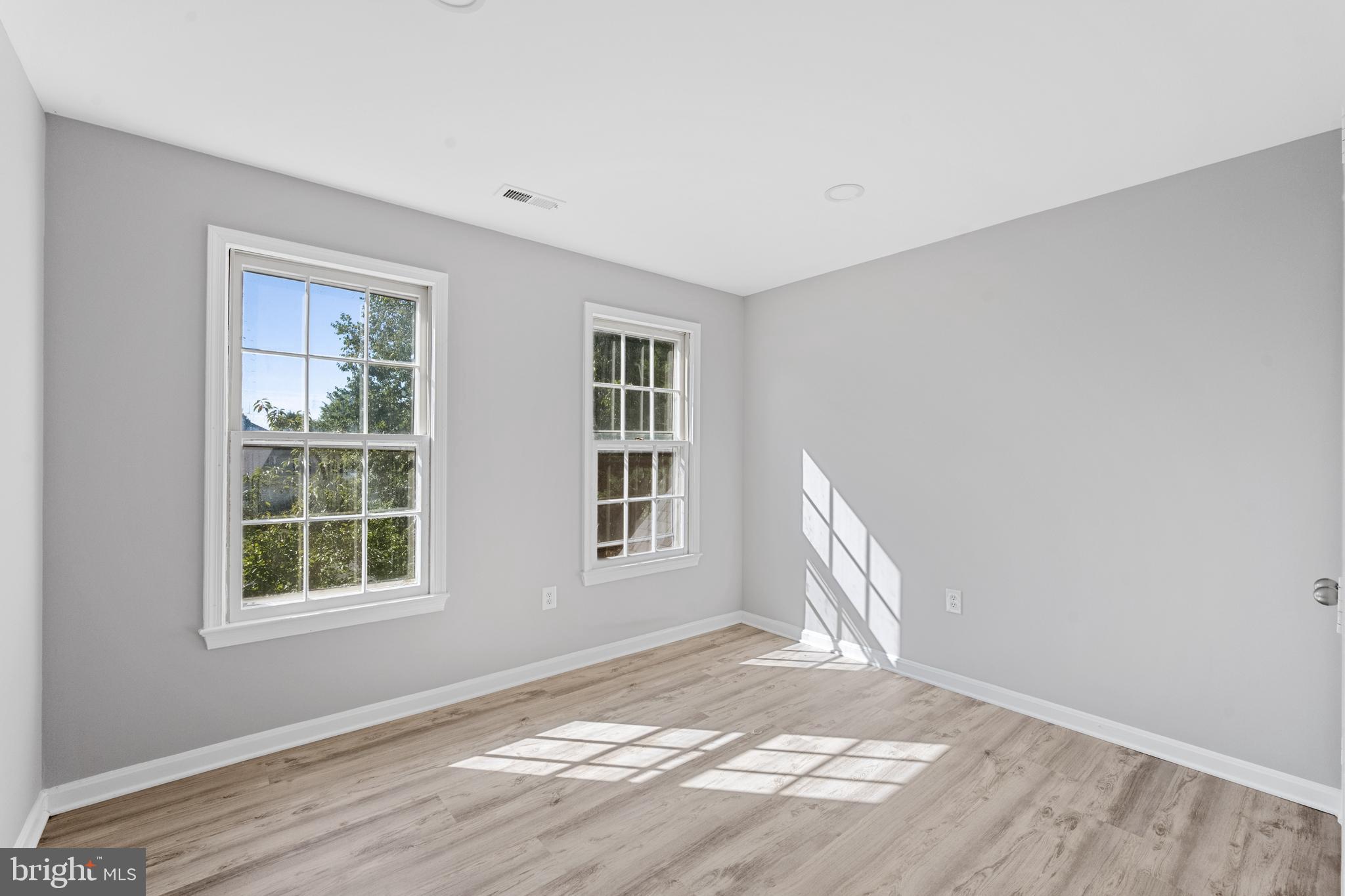 14216 HARTWOOD COURT