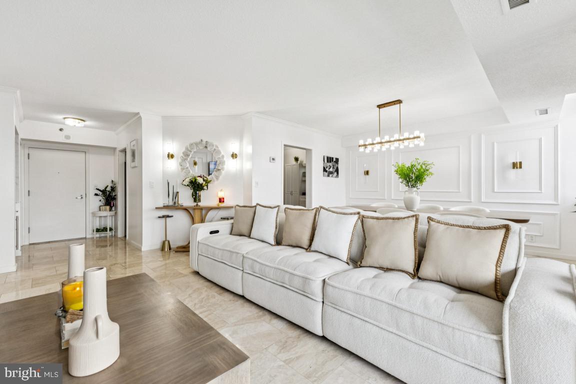 5505 SEMINARY ROAD 1810N