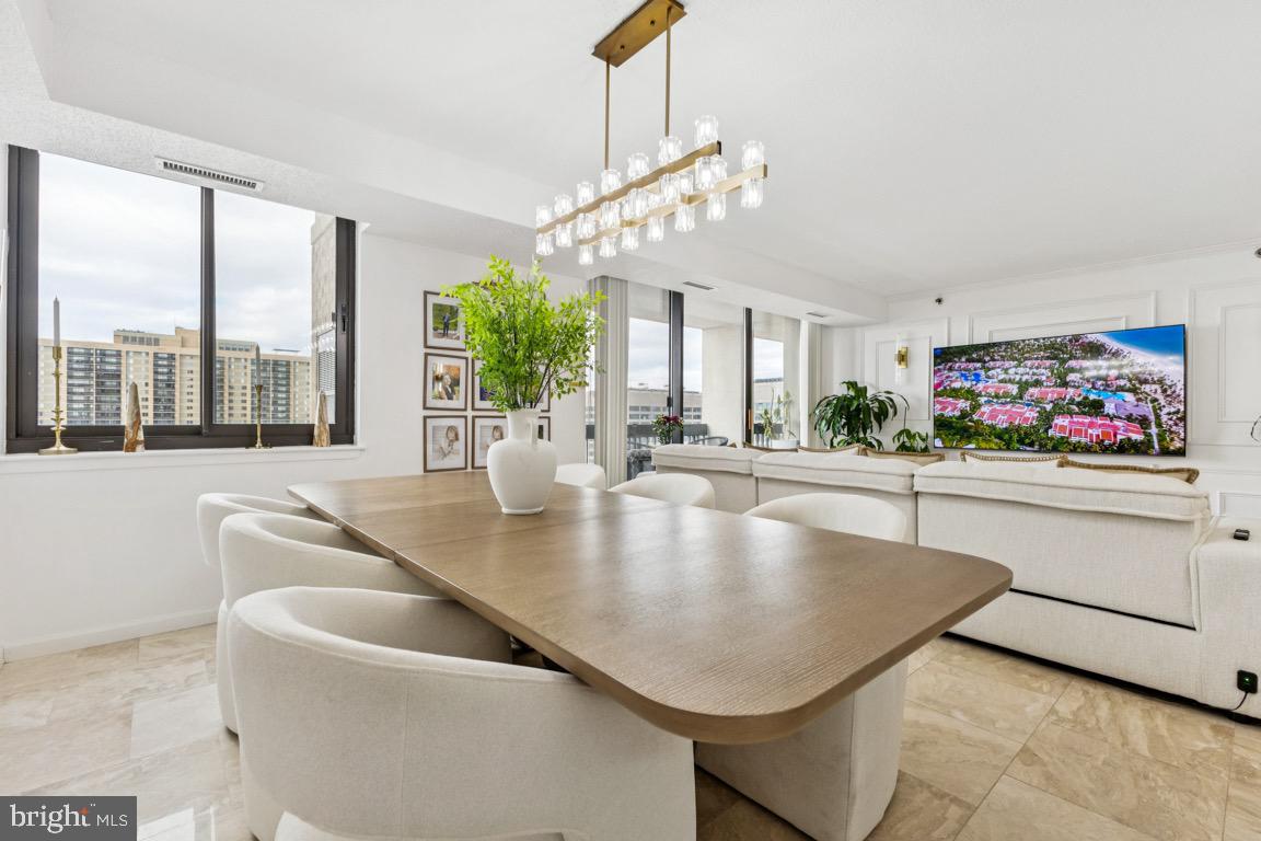 5505 SEMINARY ROAD 1810N