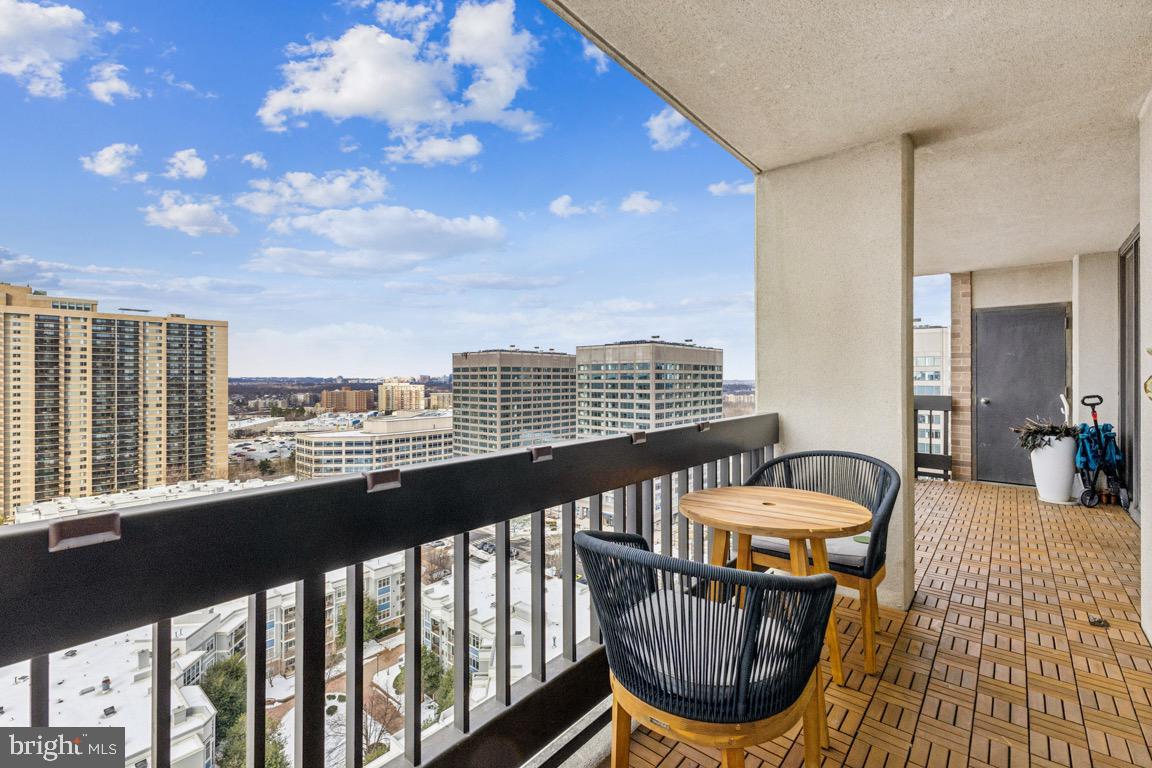 5505 SEMINARY ROAD 1810N