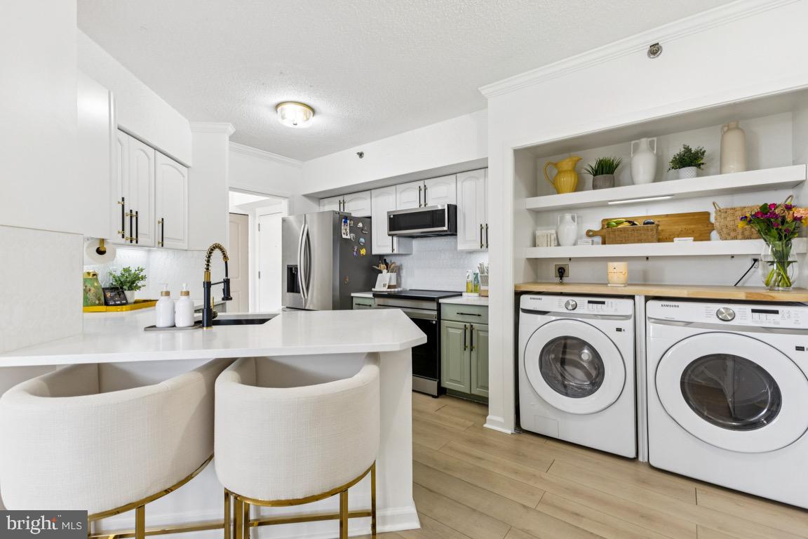 5505 SEMINARY ROAD 1810N