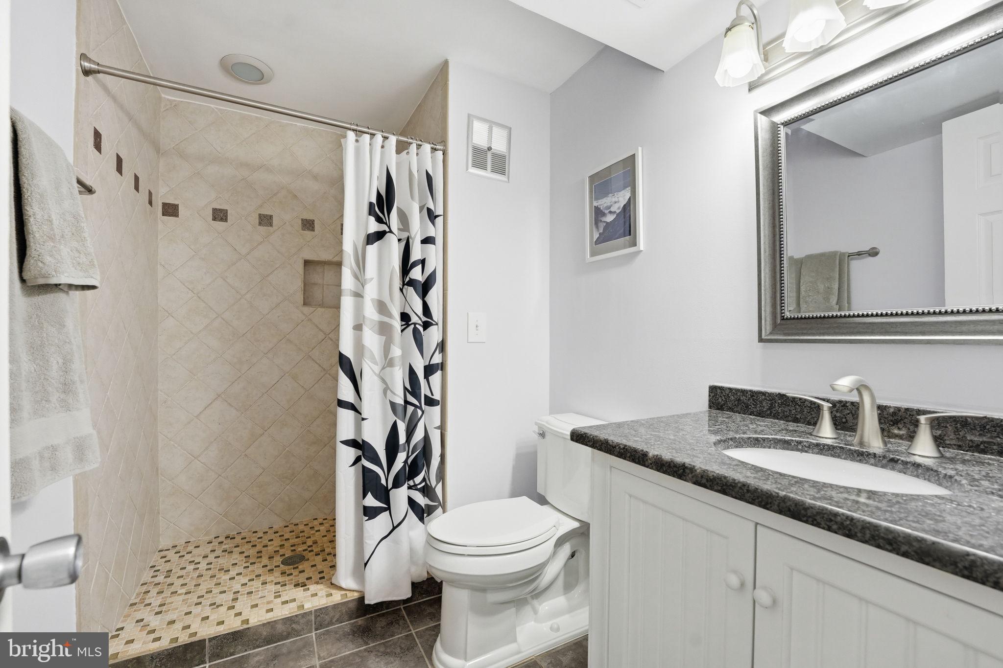 9115 NORTHEDGE DRIVE