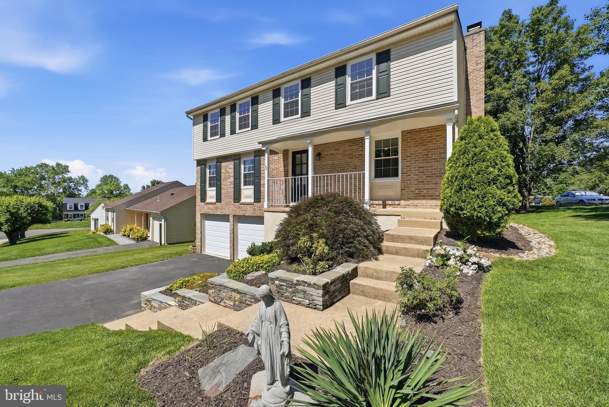 6816 ROCK CREEK COURT