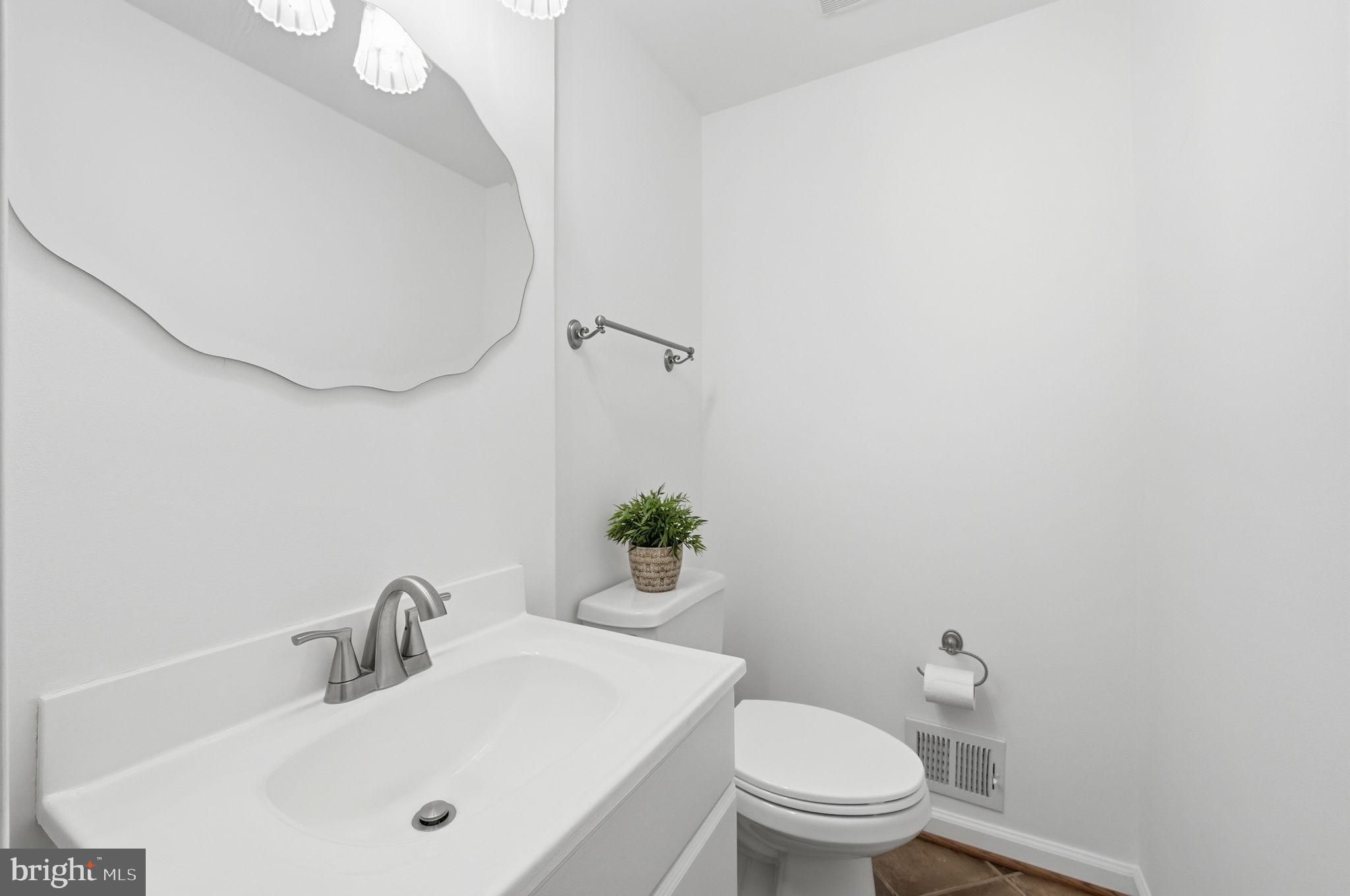 6816 ROCK CREEK COURT
