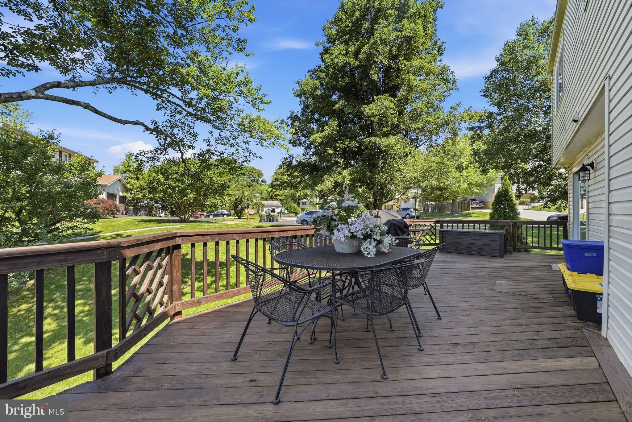 6816 ROCK CREEK COURT