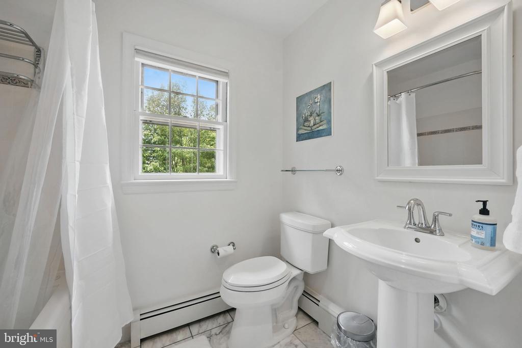 6622 SKYLINE COURT