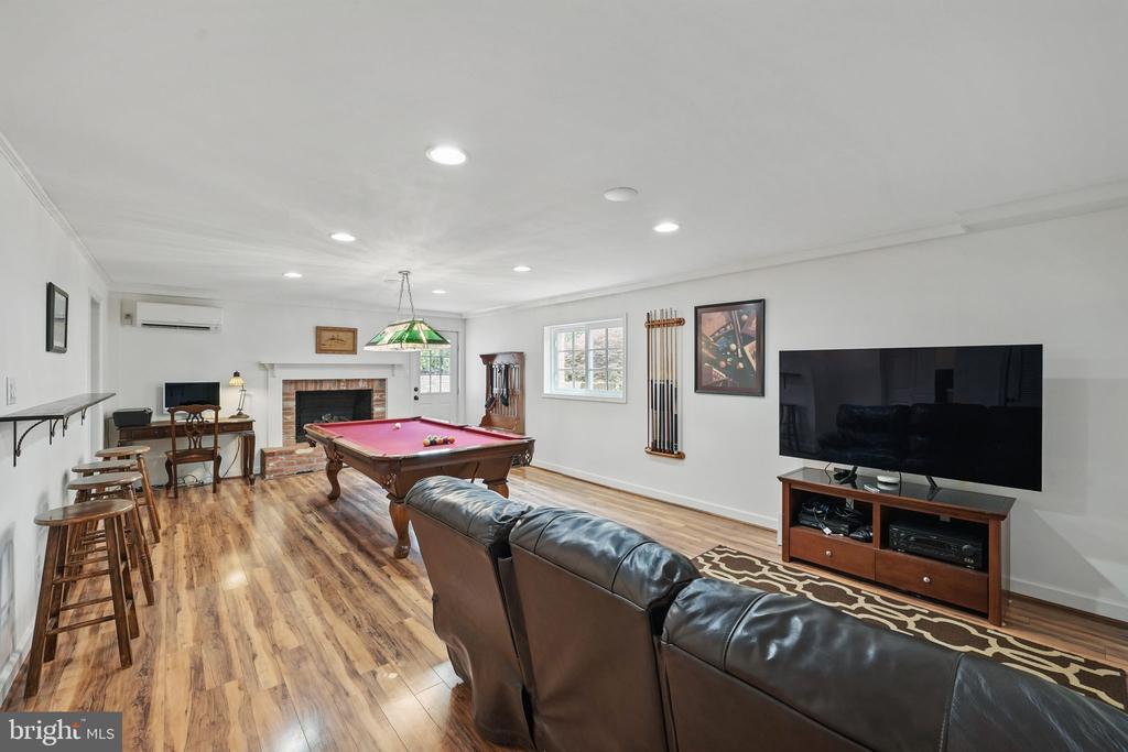 6622 SKYLINE COURT