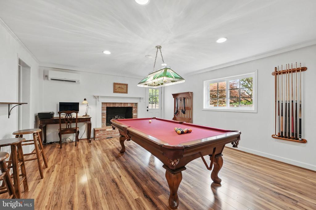 6622 SKYLINE COURT
