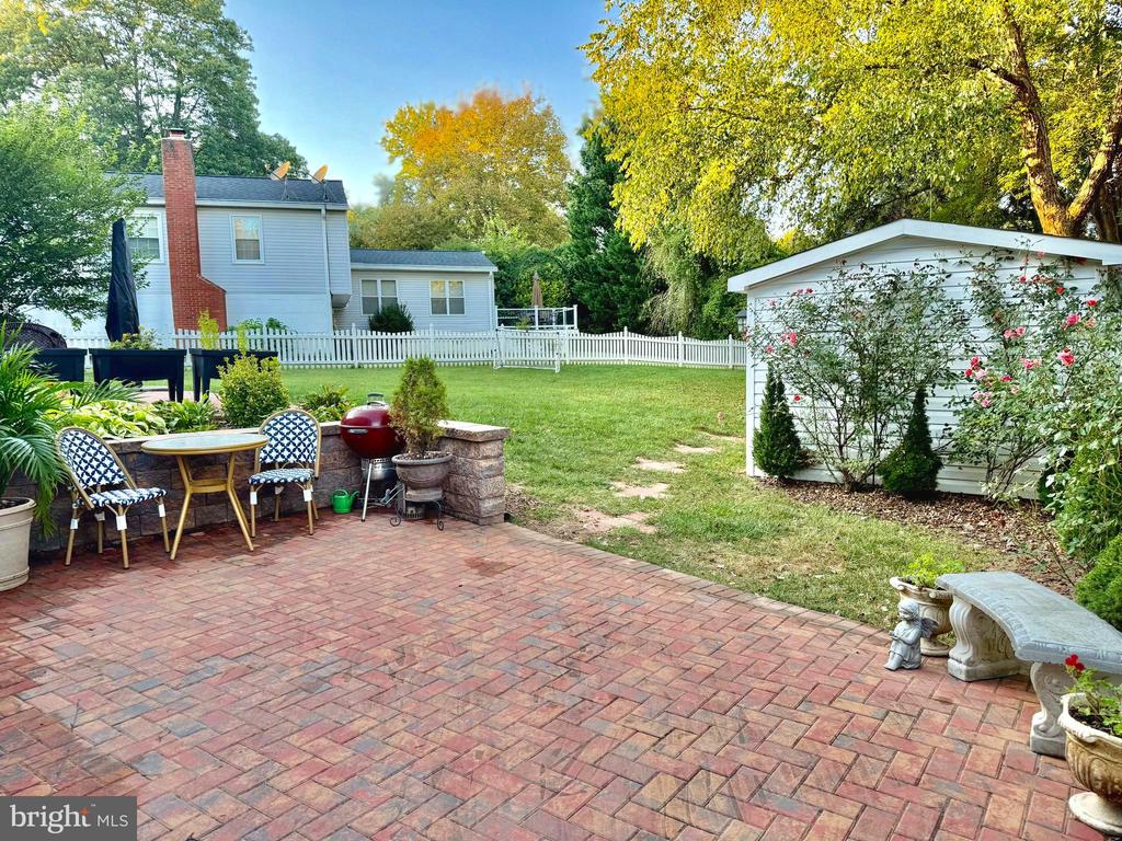 9604 GLENARM COURT