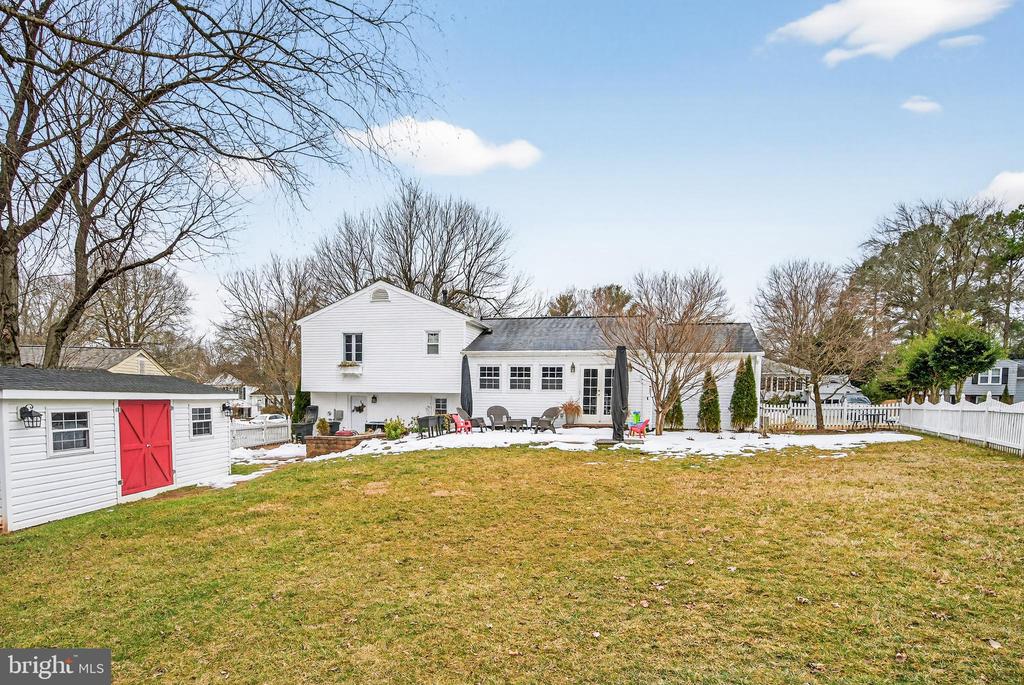 9604 GLENARM COURT
