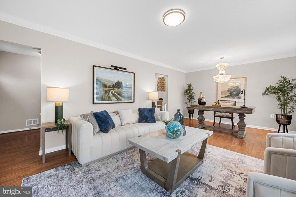 3711 FOXFIELD LANE