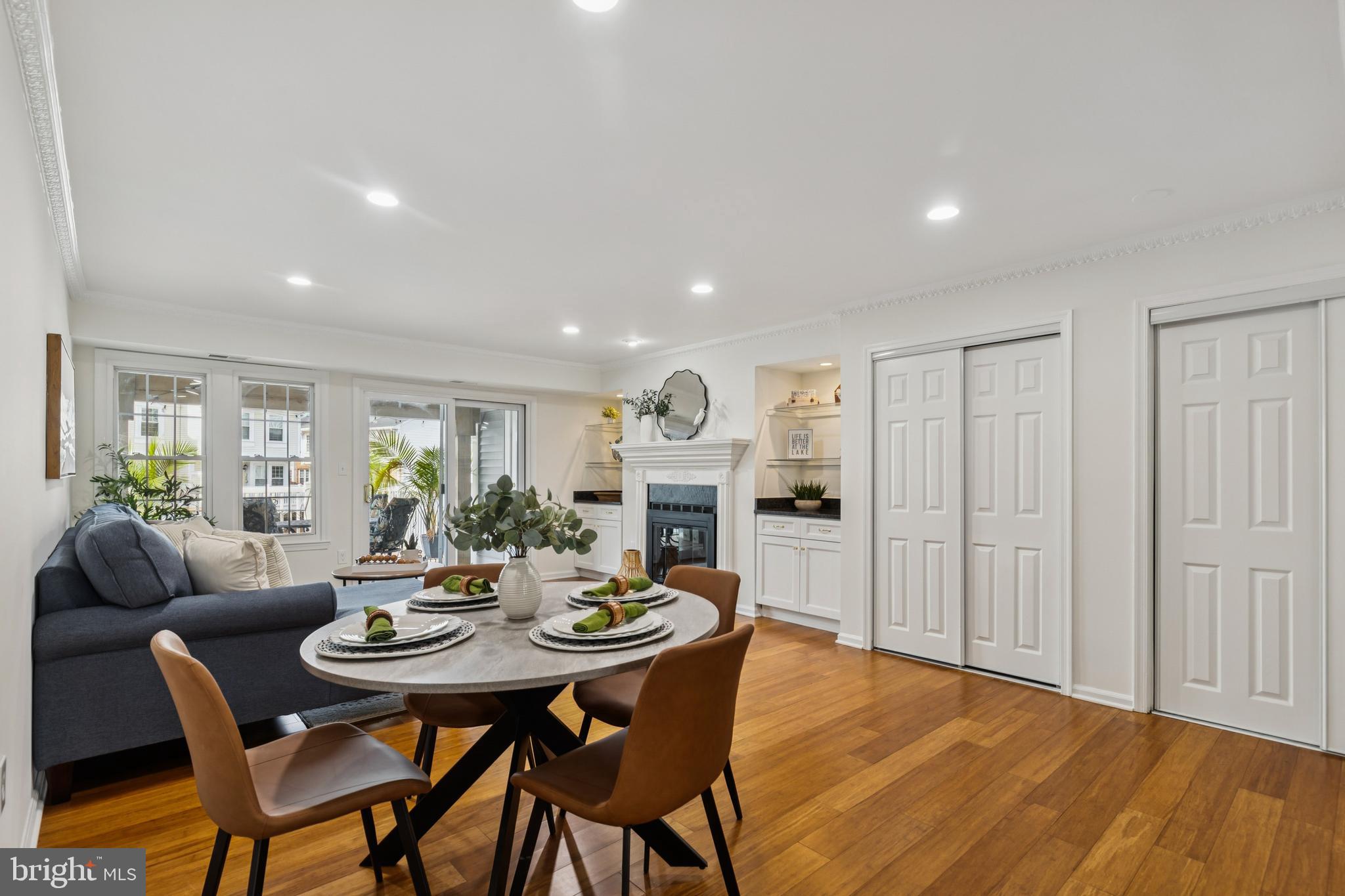 3353 LAKESIDE VIEW DRIVE 8-3