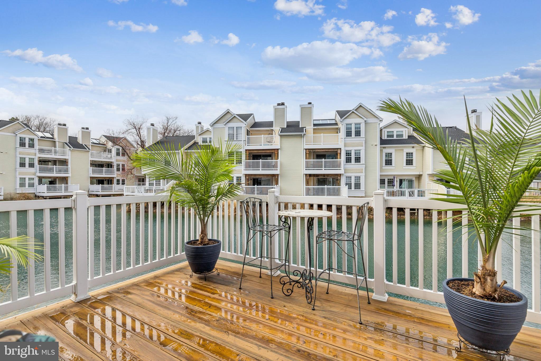 3353 LAKESIDE VIEW DRIVE 8-3