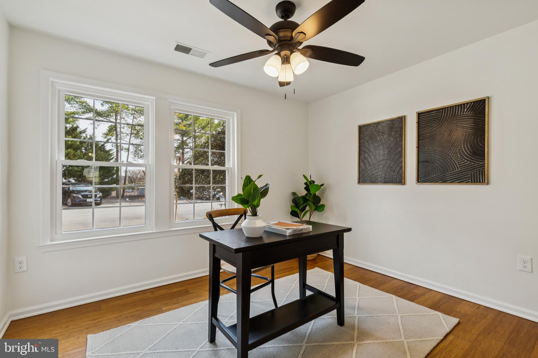 3353 LAKESIDE VIEW DRIVE 8-3