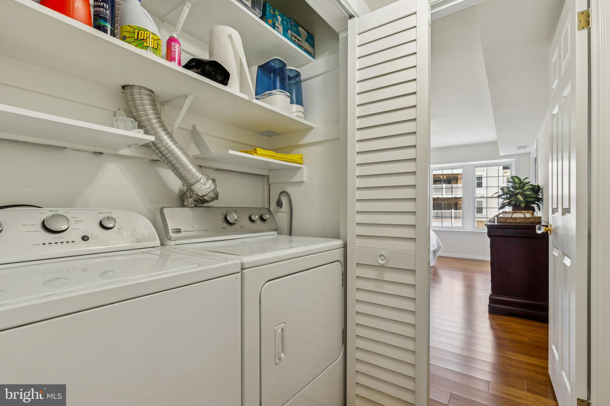 3353 LAKESIDE VIEW DRIVE 8-3