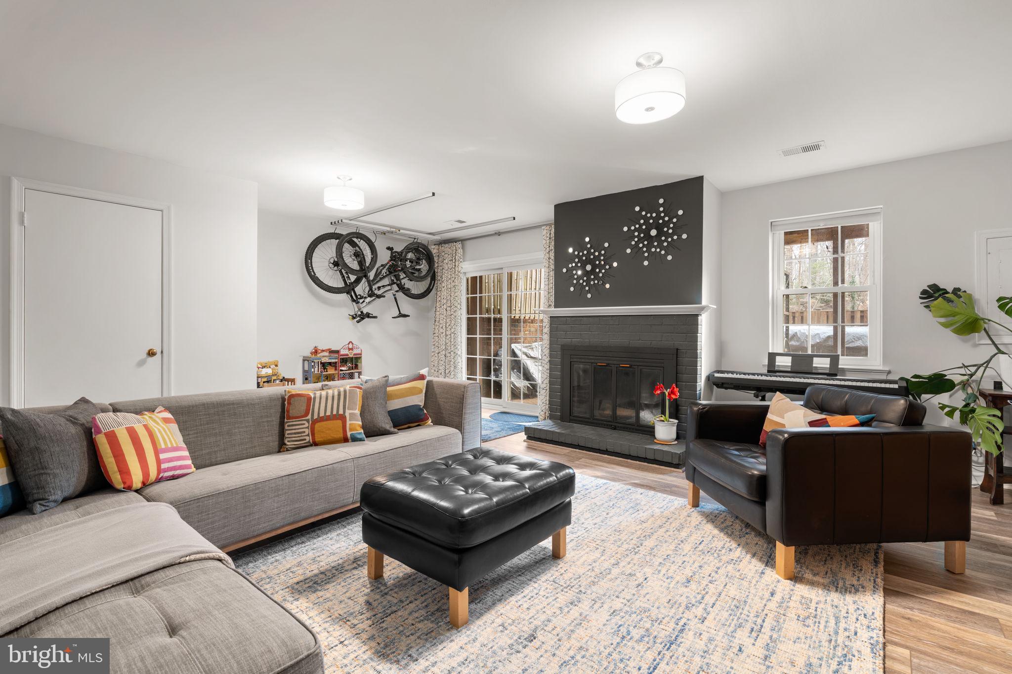 11713 STILLBROOK COURT