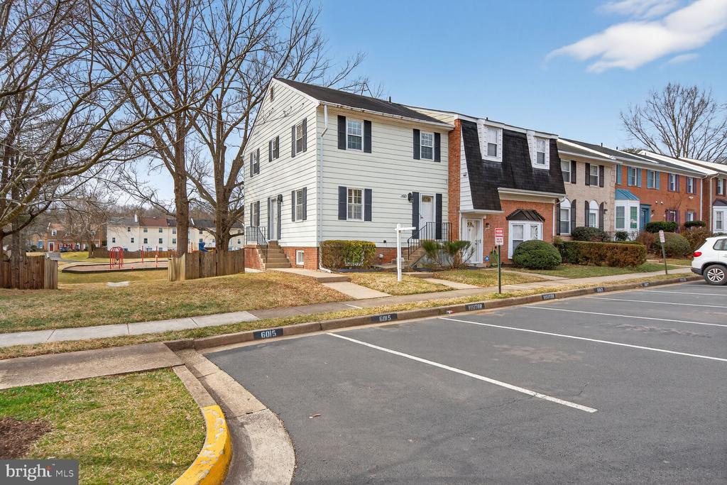 6015 TICONDEROGA COURT