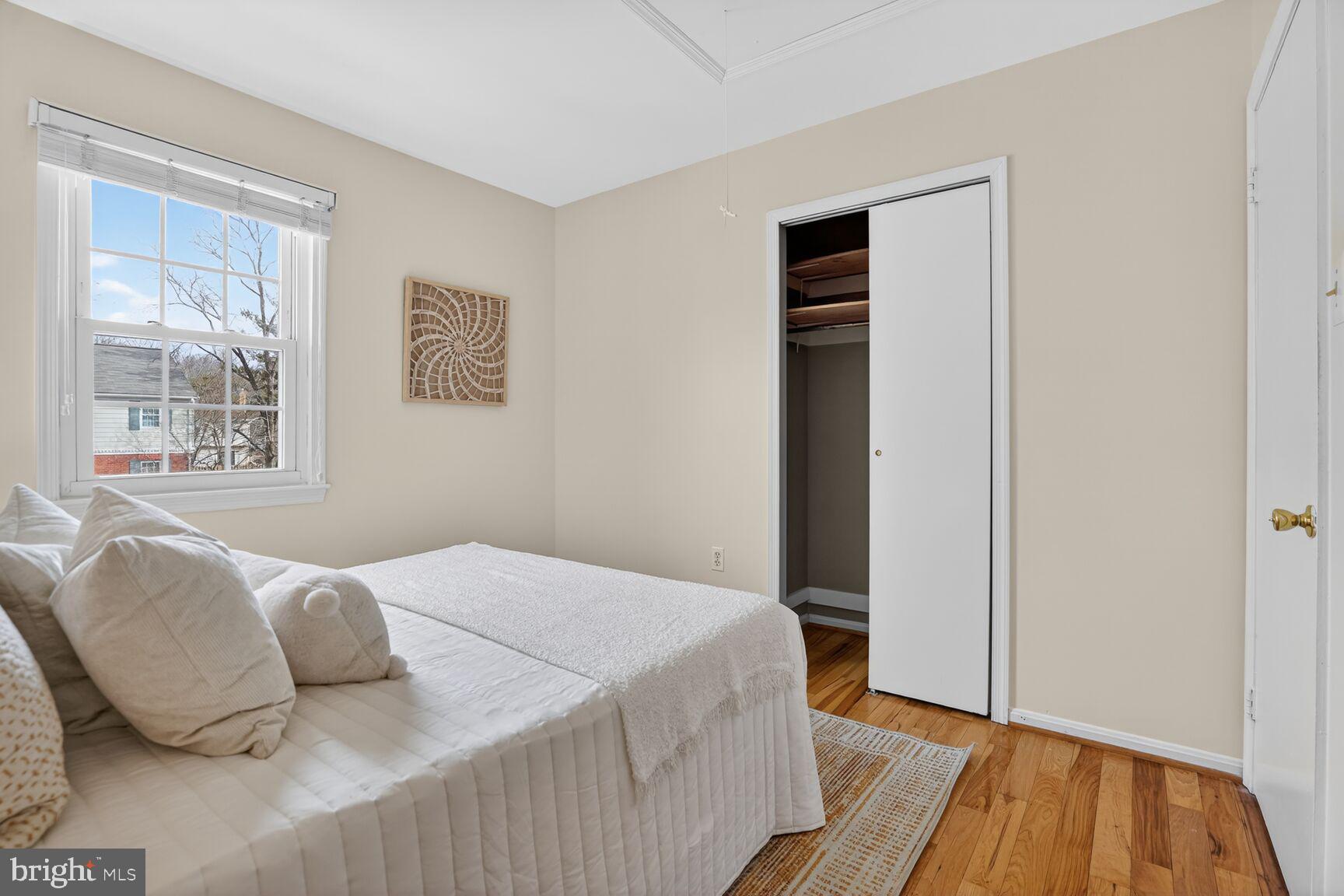 6015 TICONDEROGA COURT