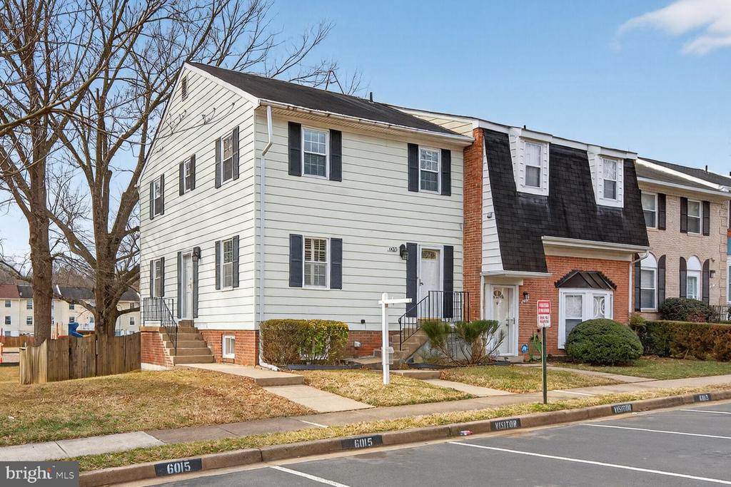 6015 TICONDEROGA COURT