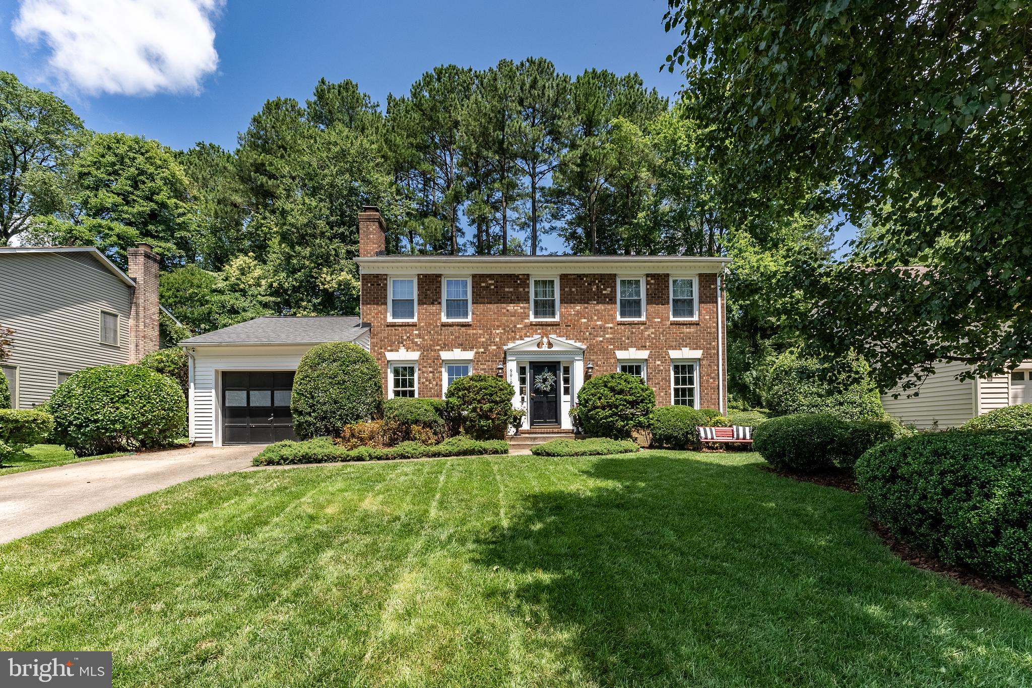 9010 LAKE BRADDOCK DRIVE