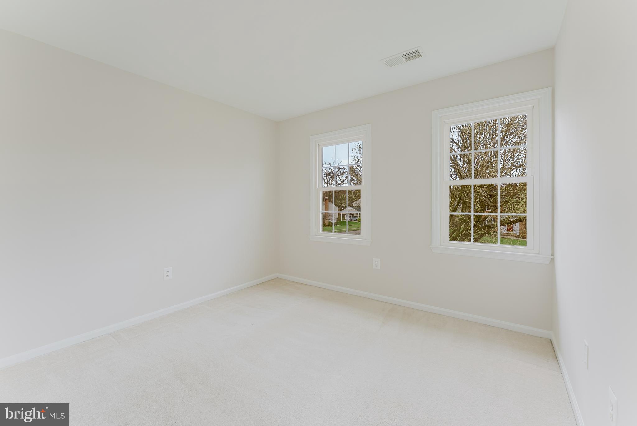 9010 LAKE BRADDOCK DRIVE