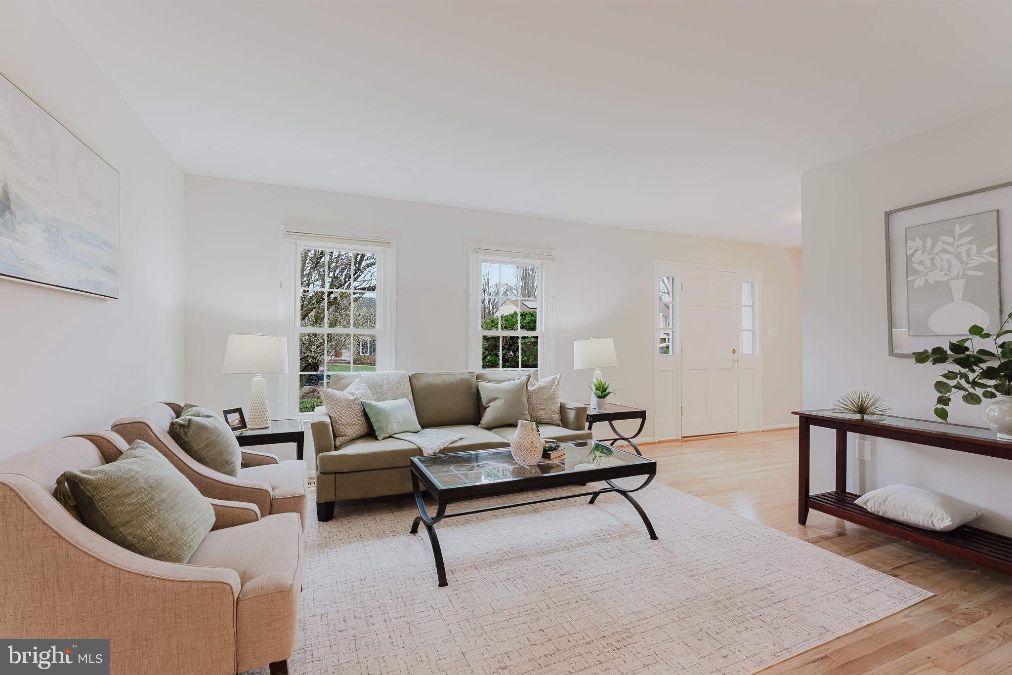 9010 LAKE BRADDOCK DRIVE