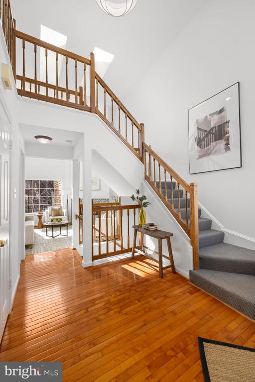 1509 DEER POINT WAY