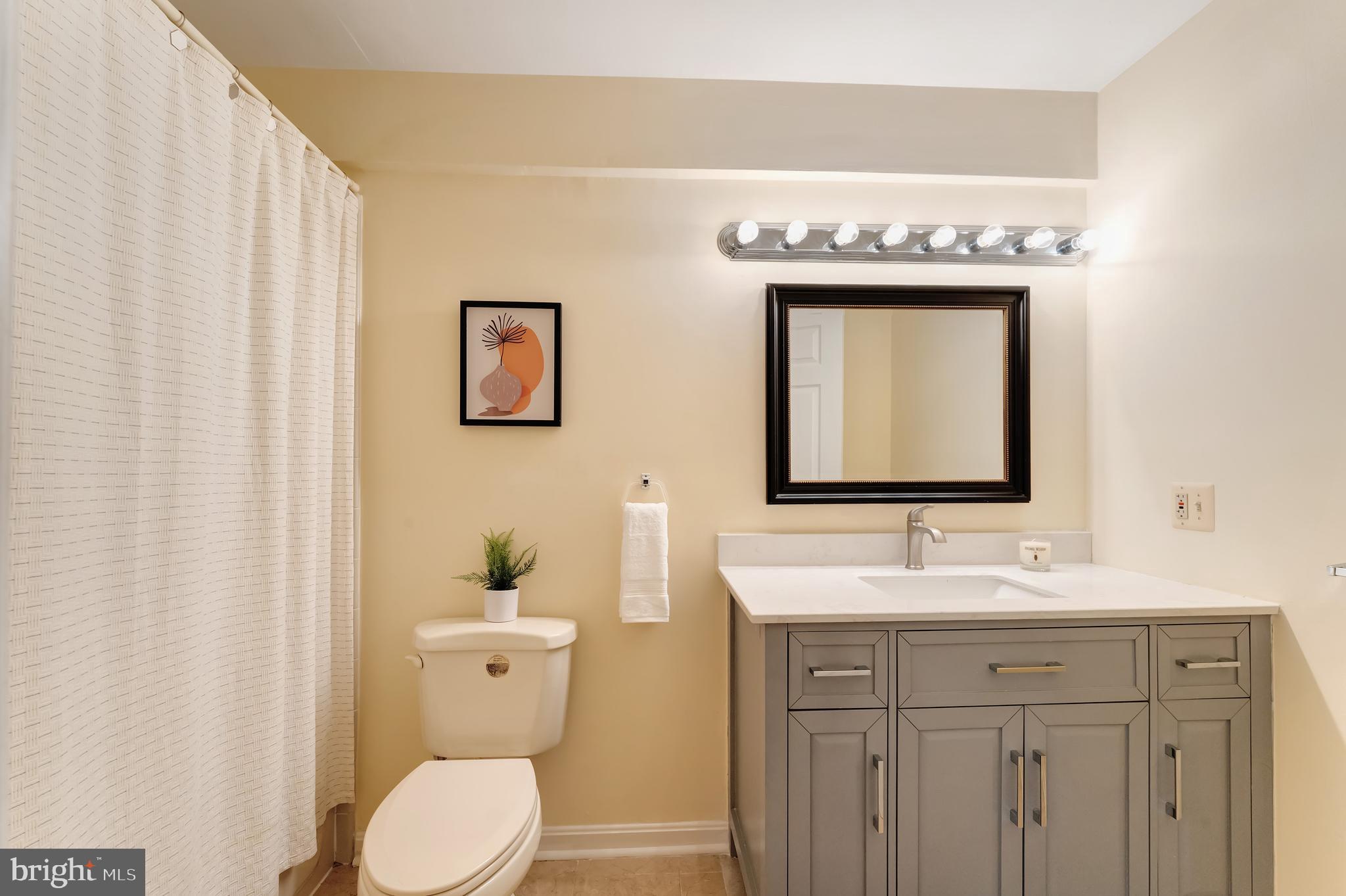 12704 AUTUMN CREST DRIVE