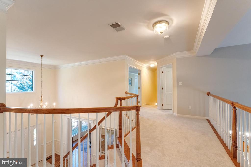 12704 AUTUMN CREST DRIVE