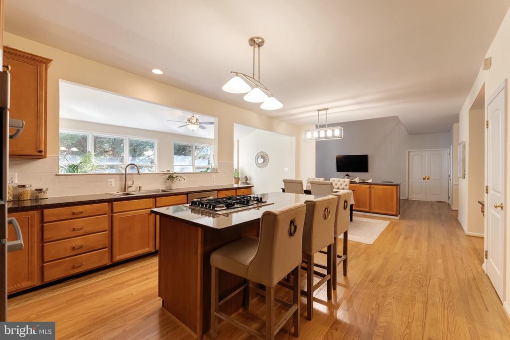 12704 AUTUMN CREST DRIVE