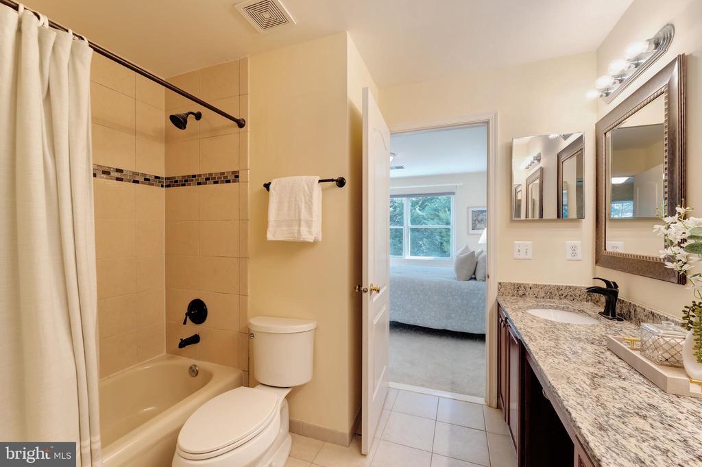 12704 AUTUMN CREST DRIVE