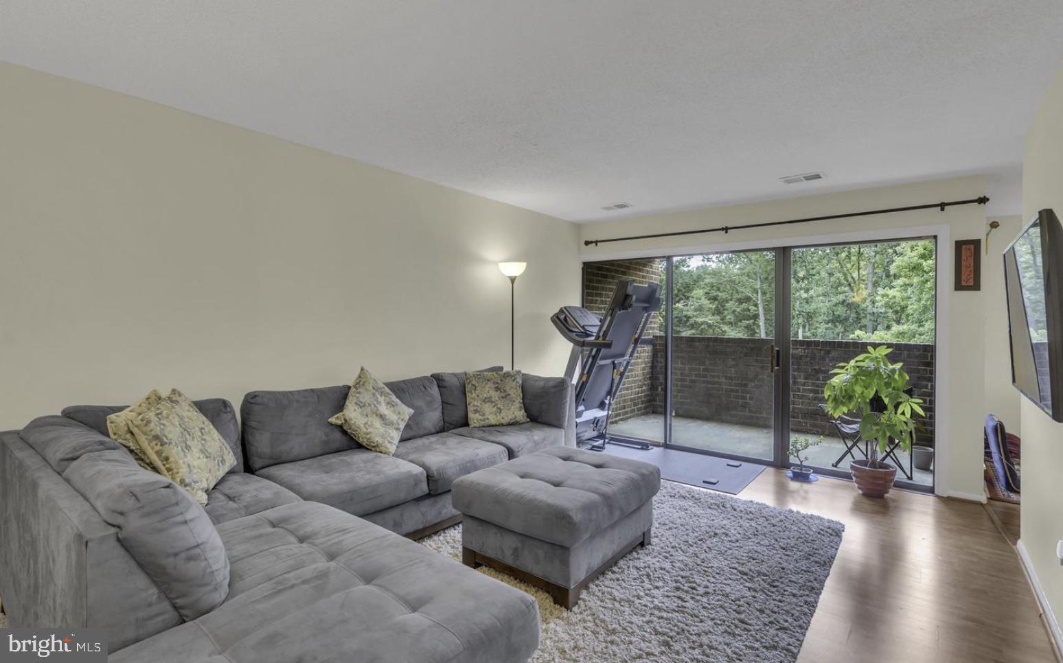 11232 CHESTNUT GROVE SQUARE 335