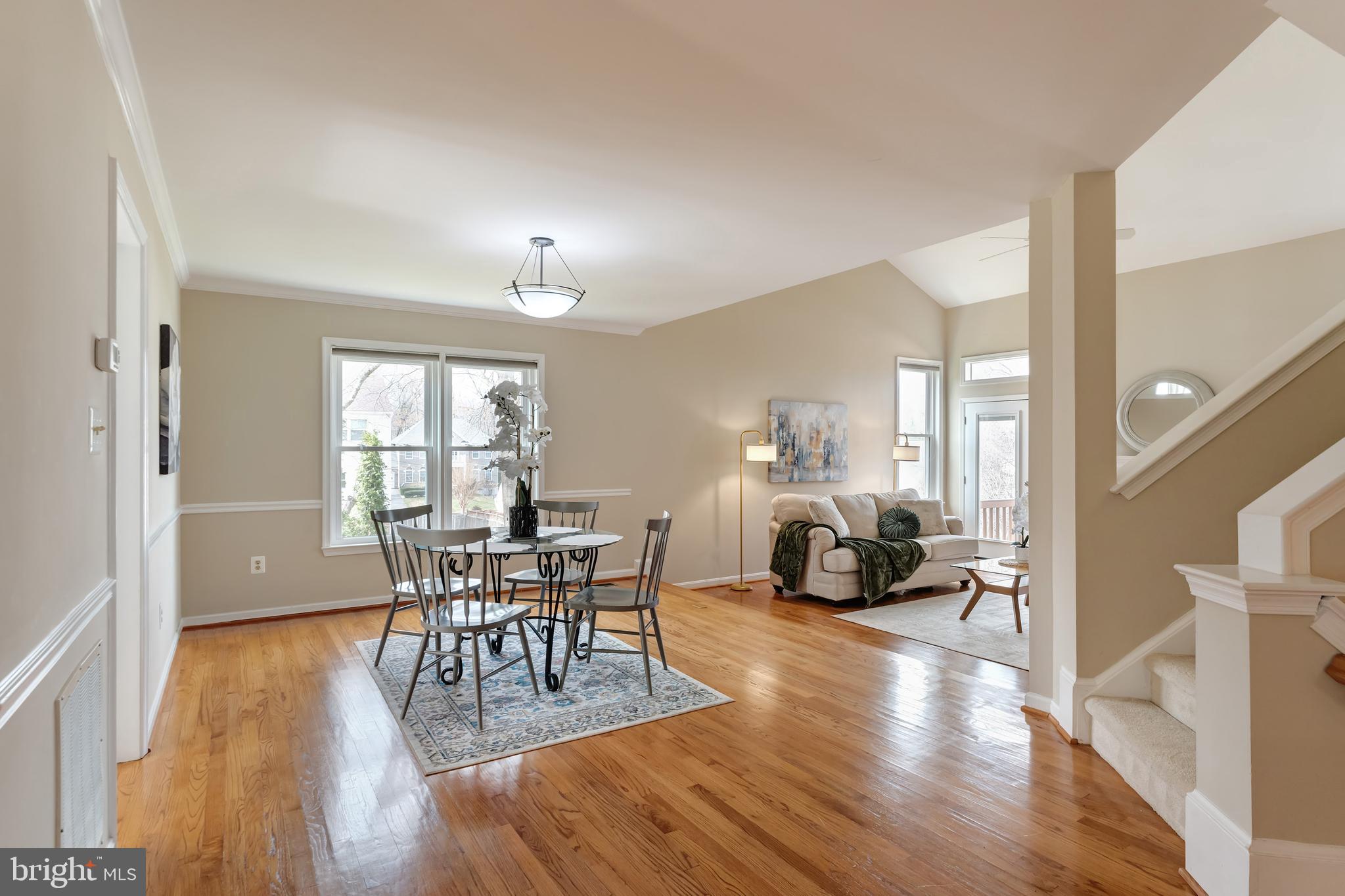 7506 SILVER MAPLE LANE