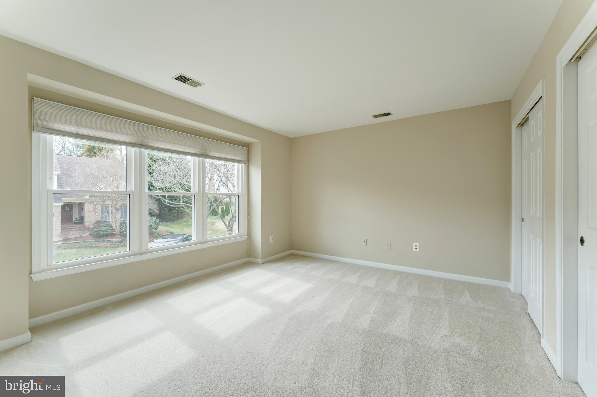 7506 SILVER MAPLE LANE