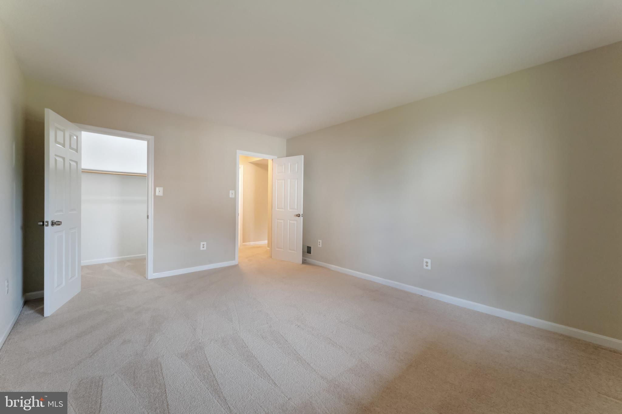 7506 SILVER MAPLE LANE