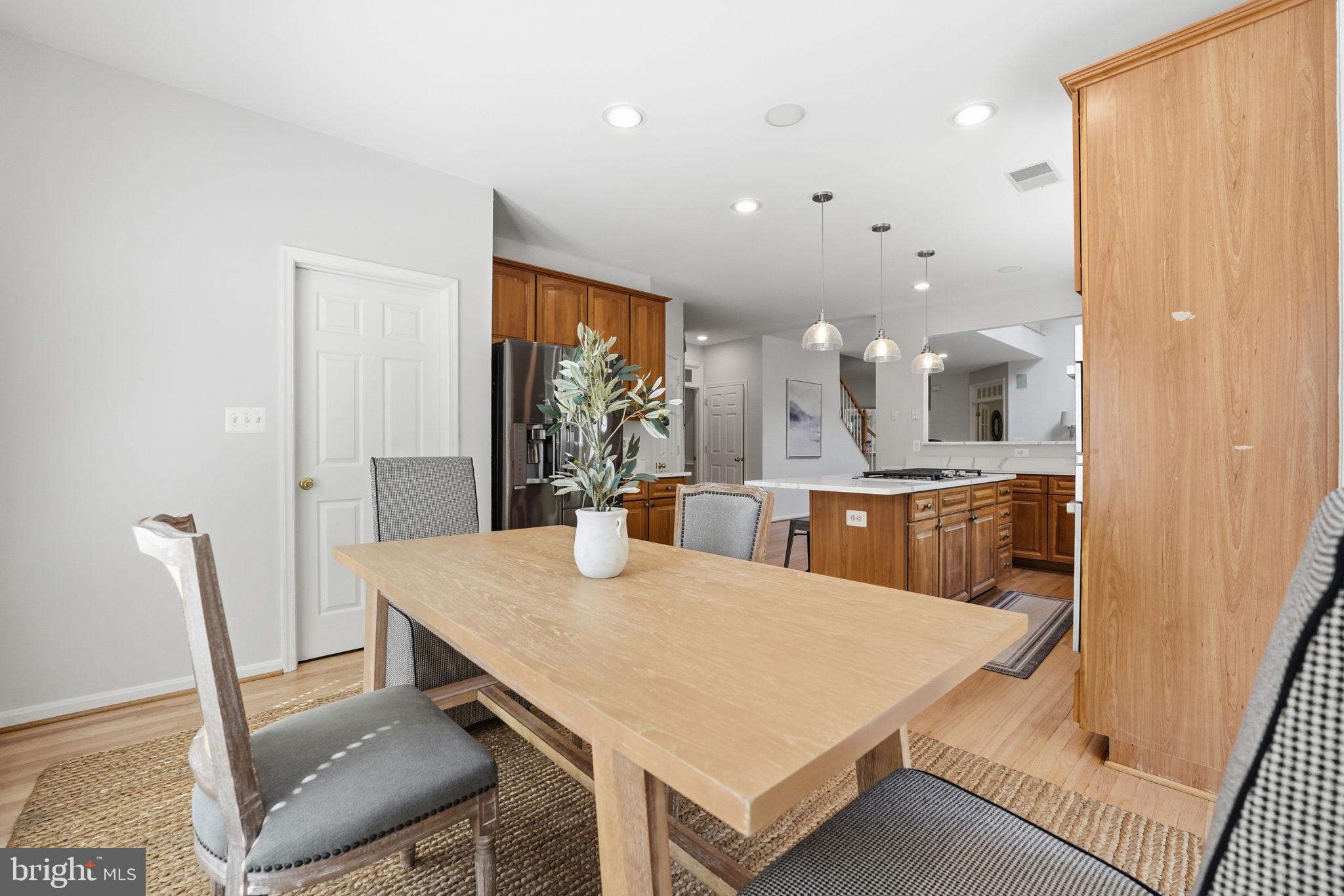 6075 DEER RIDGE TRAIL