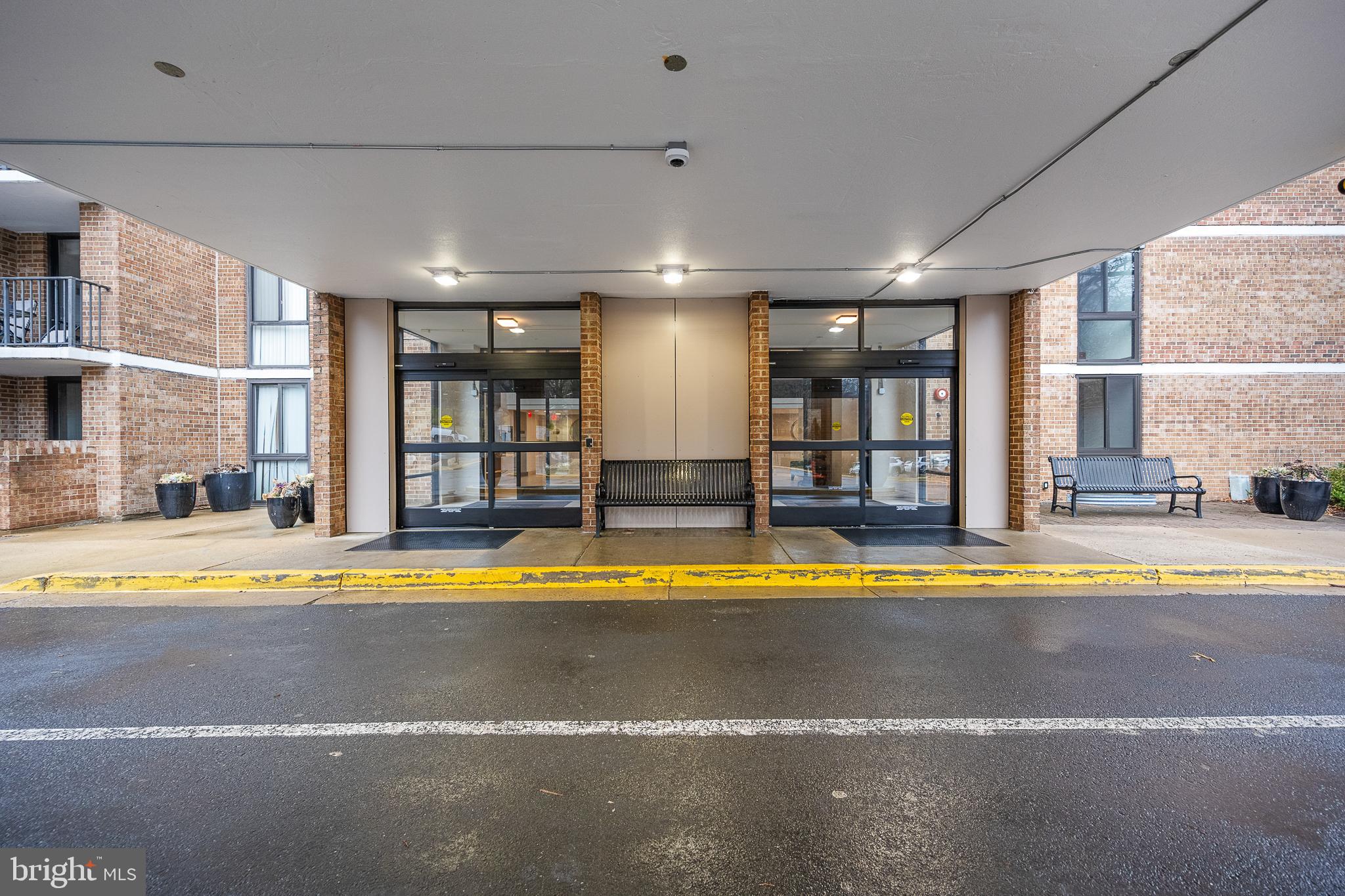 2300 PIMMIT DRIVE 112