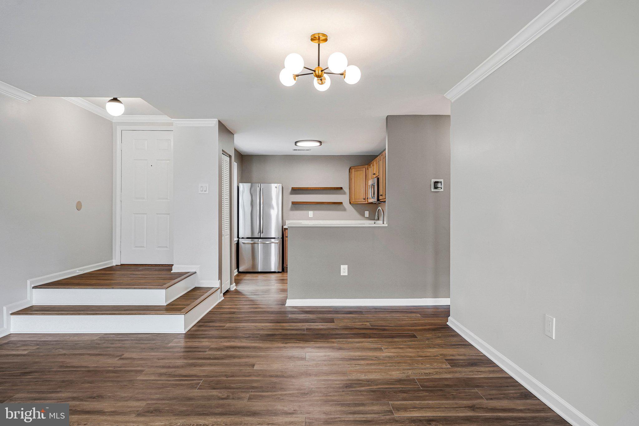 2942 YARLING COURT 2942