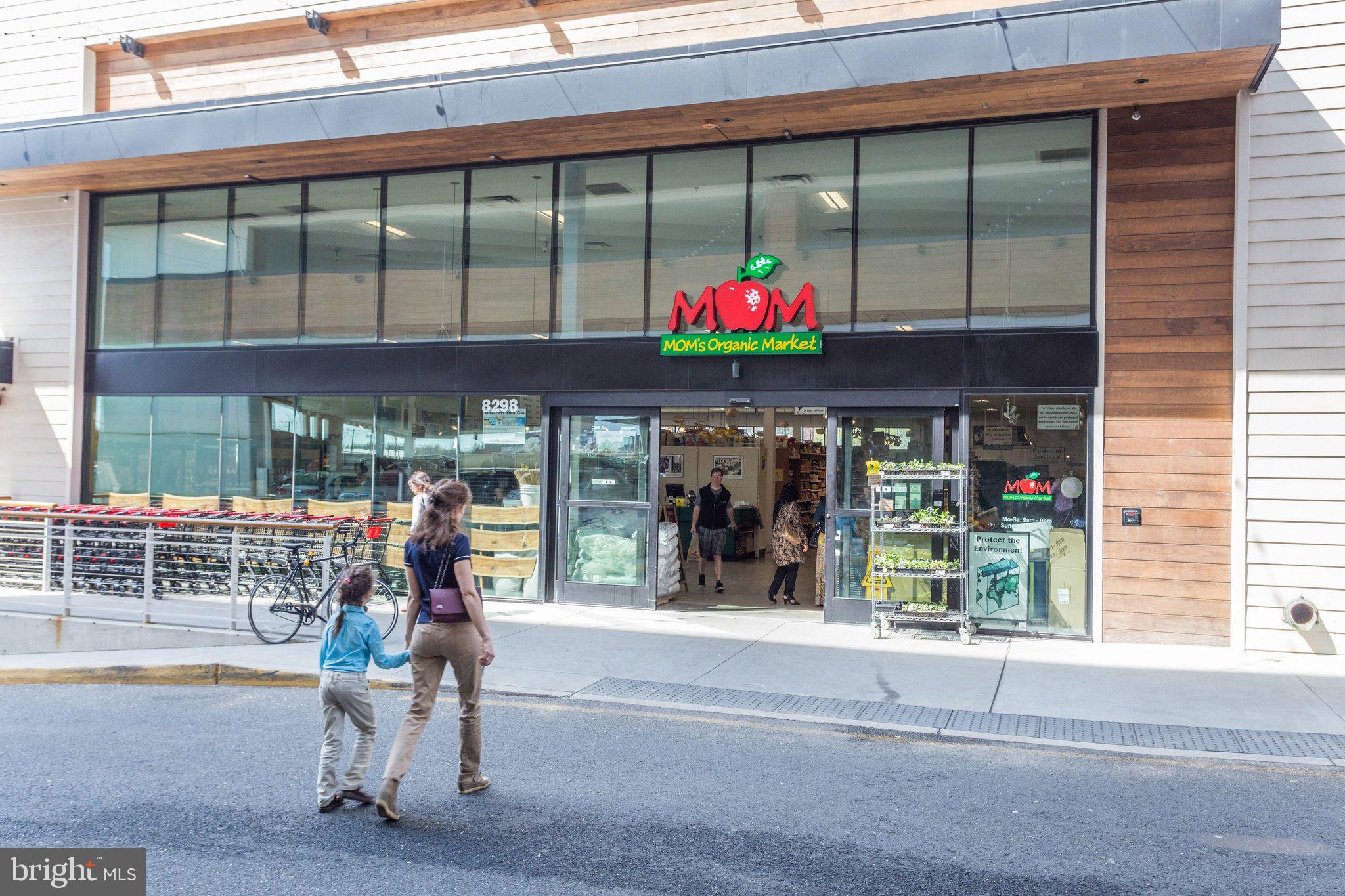 2942 YARLING COURT 2942