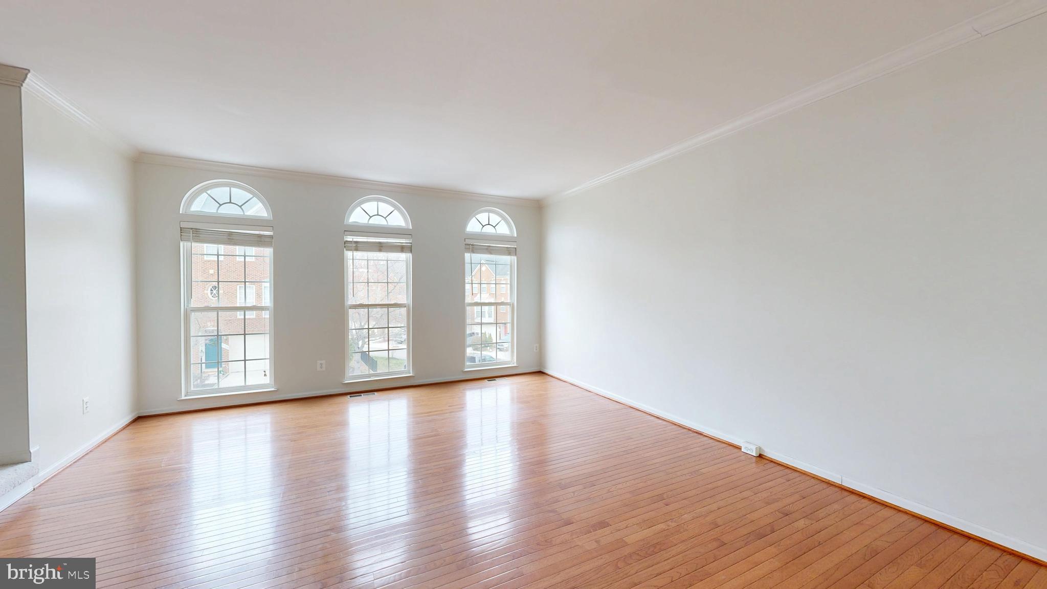 8365 DERWENT VALLEY COURT