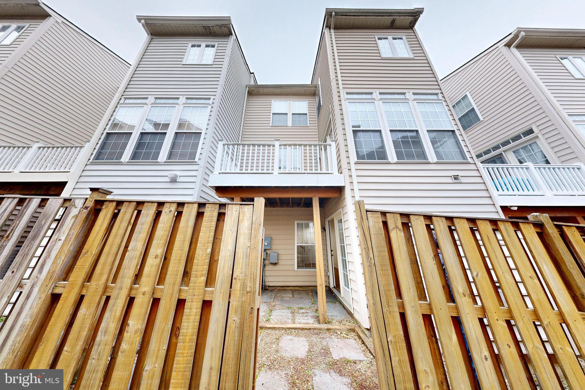 8365 DERWENT VALLEY COURT