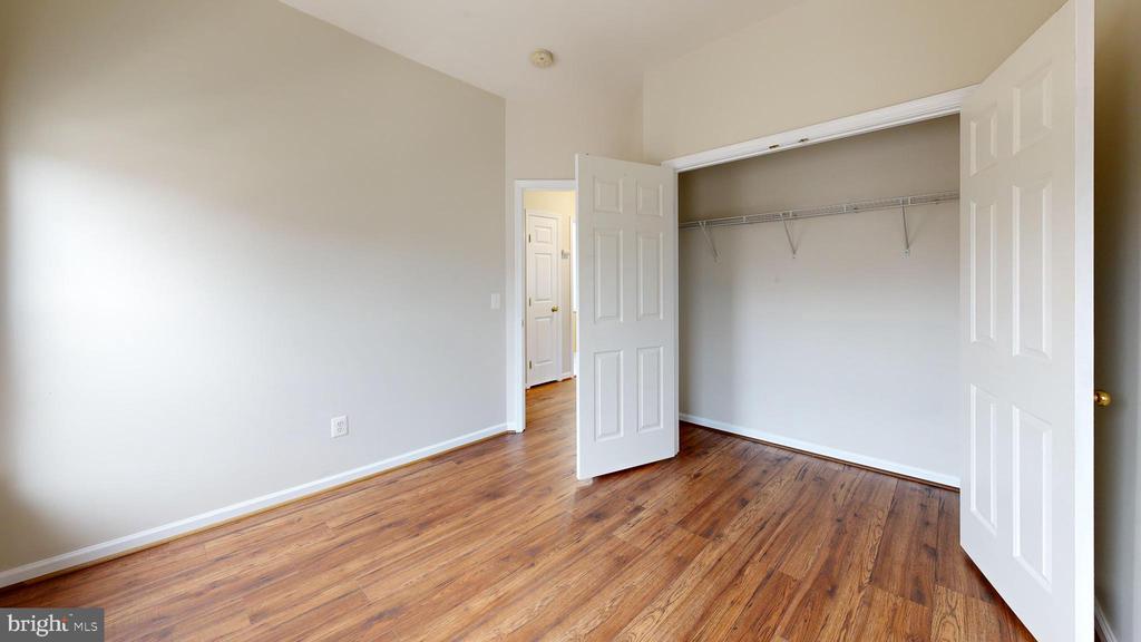 8365 DERWENT VALLEY COURT