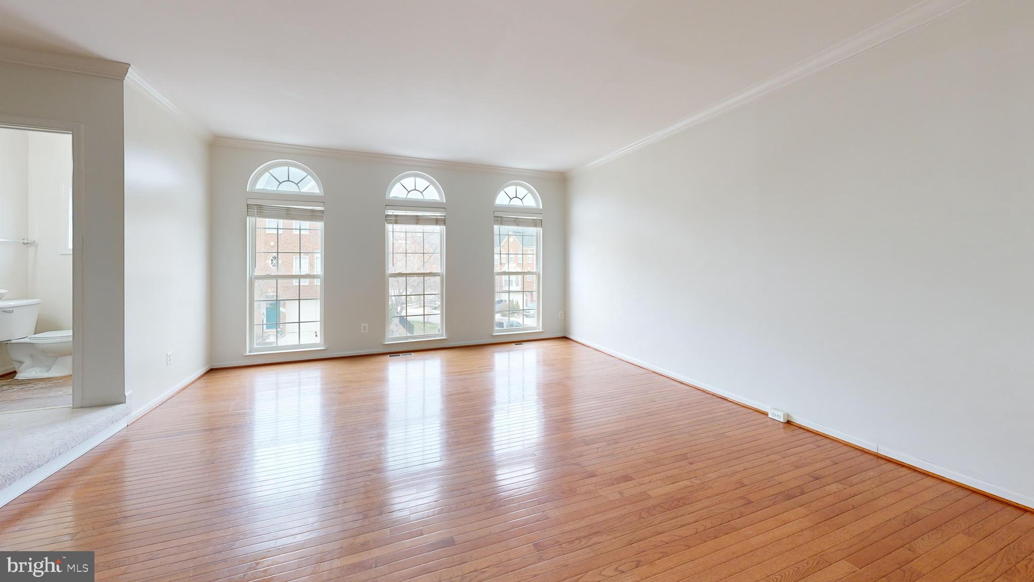 8365 DERWENT VALLEY COURT