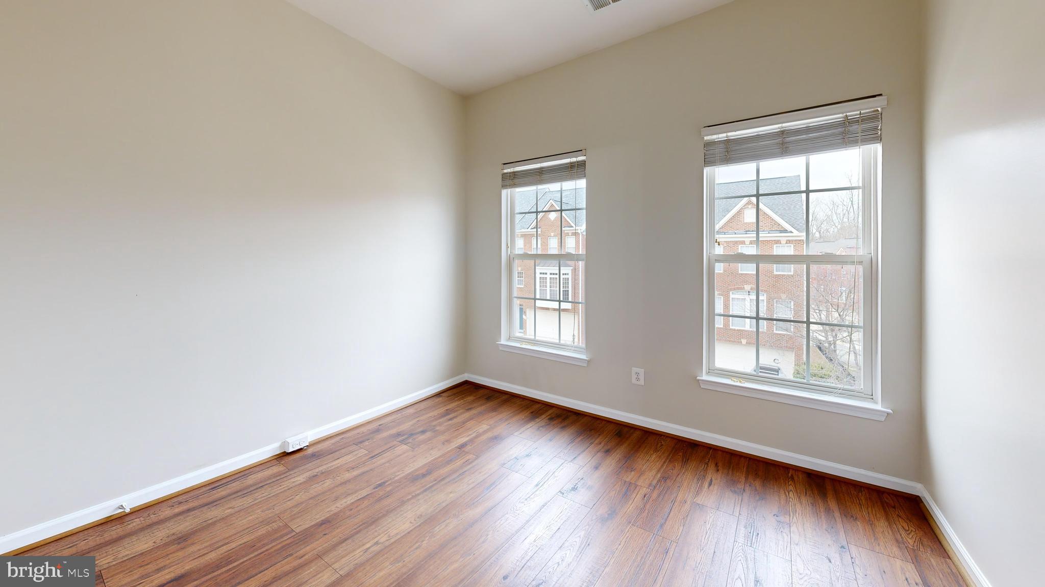 8365 DERWENT VALLEY COURT