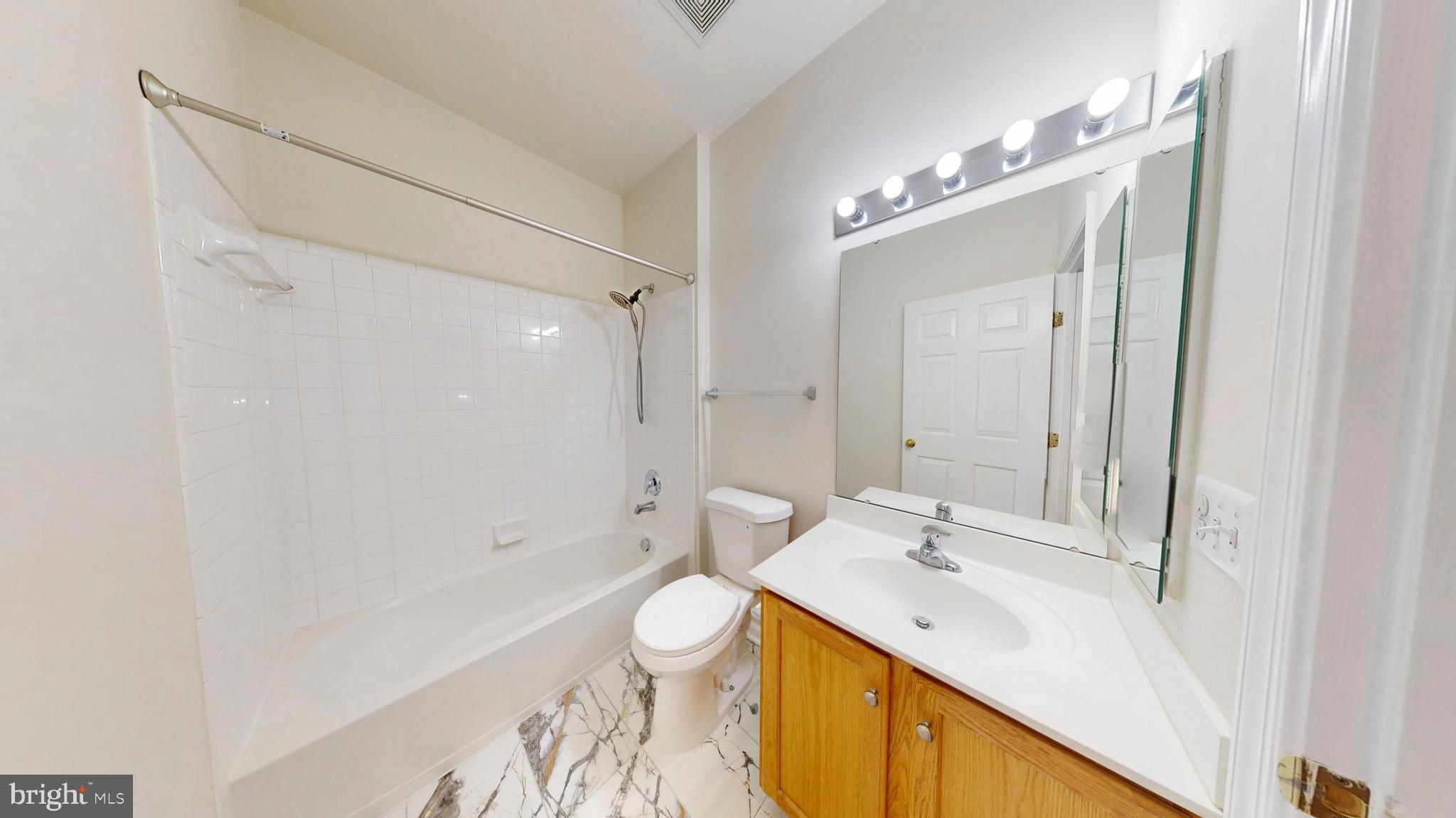 8365 DERWENT VALLEY COURT