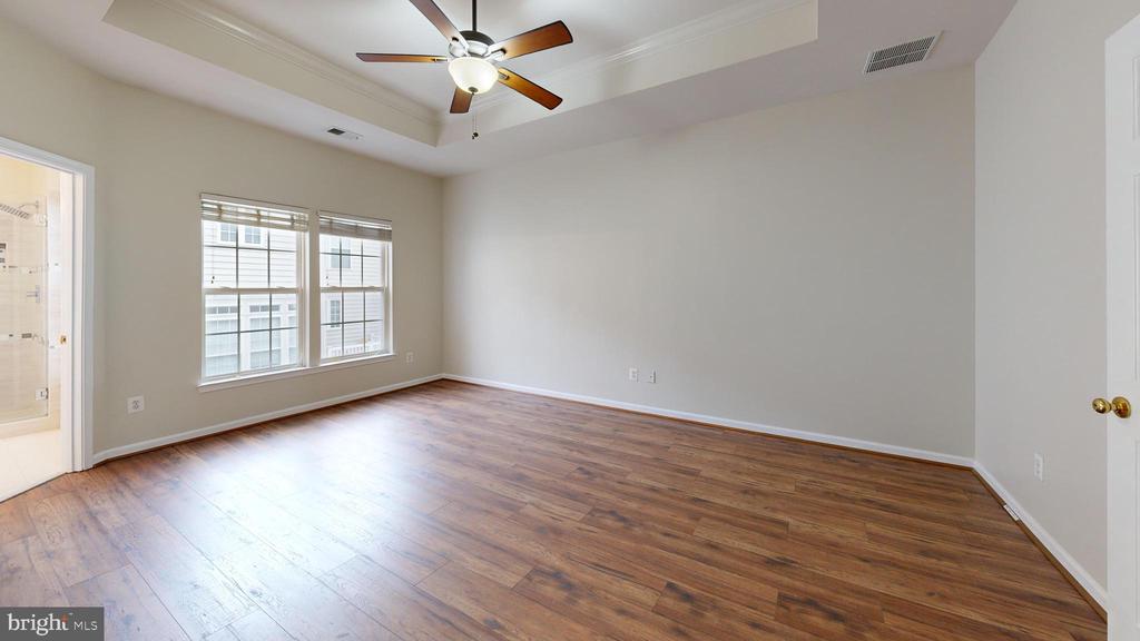 8365 DERWENT VALLEY COURT