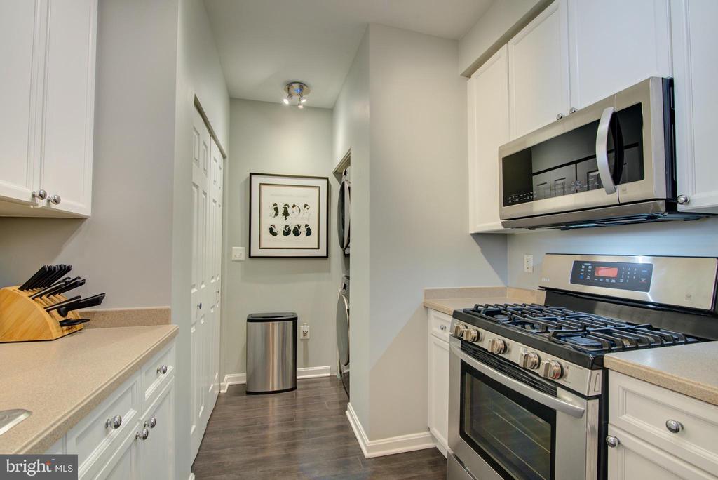 1855 STRATFORD PARK PLACE 310